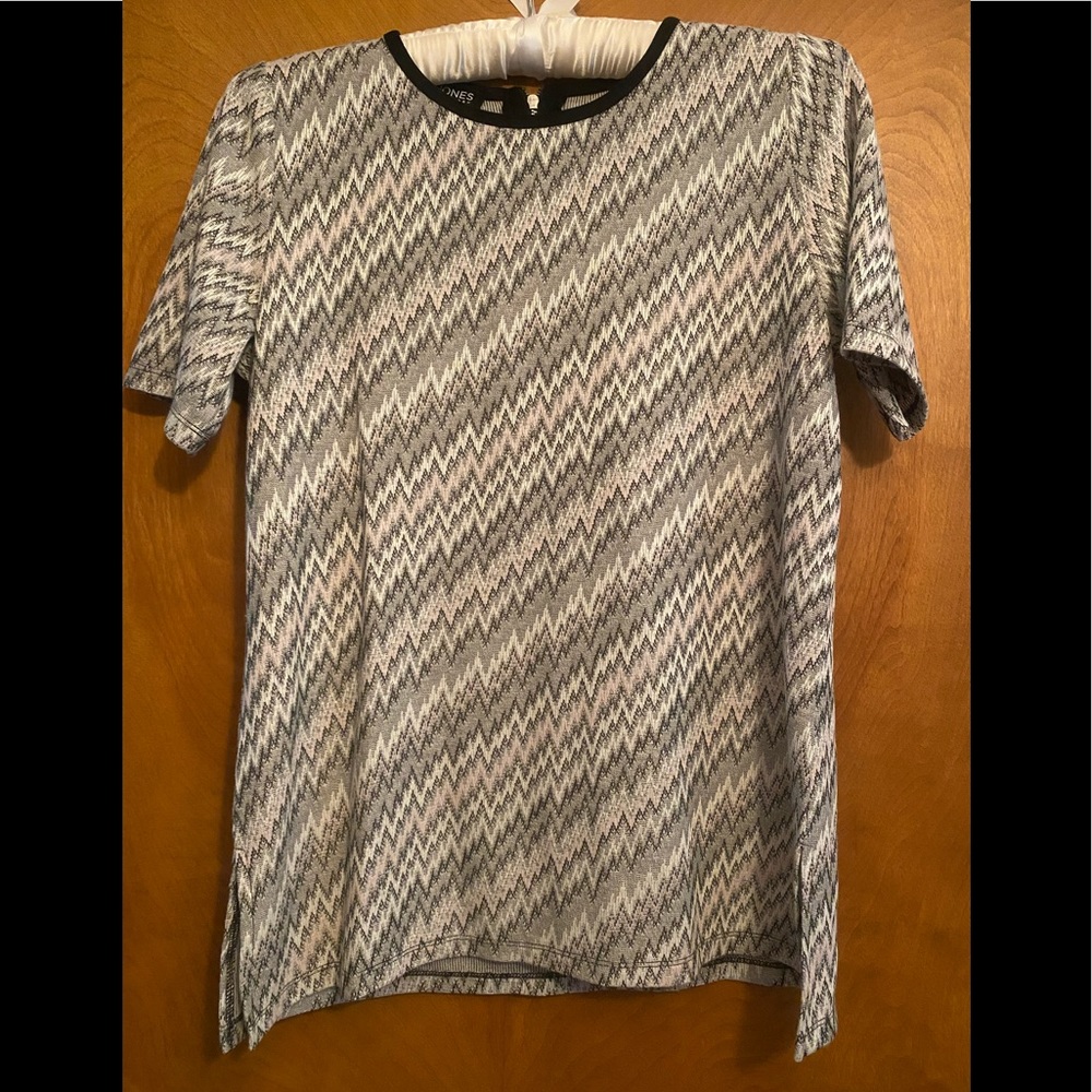 COPY - NWT. Jones New York Blouse.